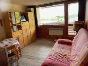 Studio au centre station avec balcon et parking gratuit - FR-1-814-12